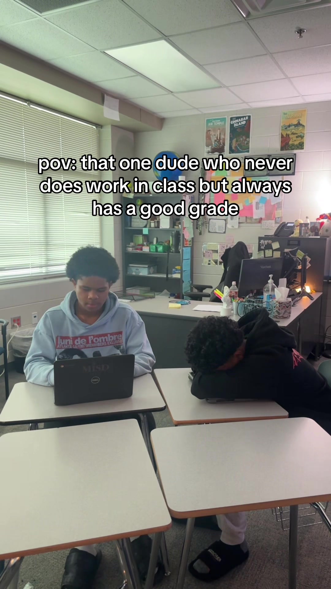 @brrket