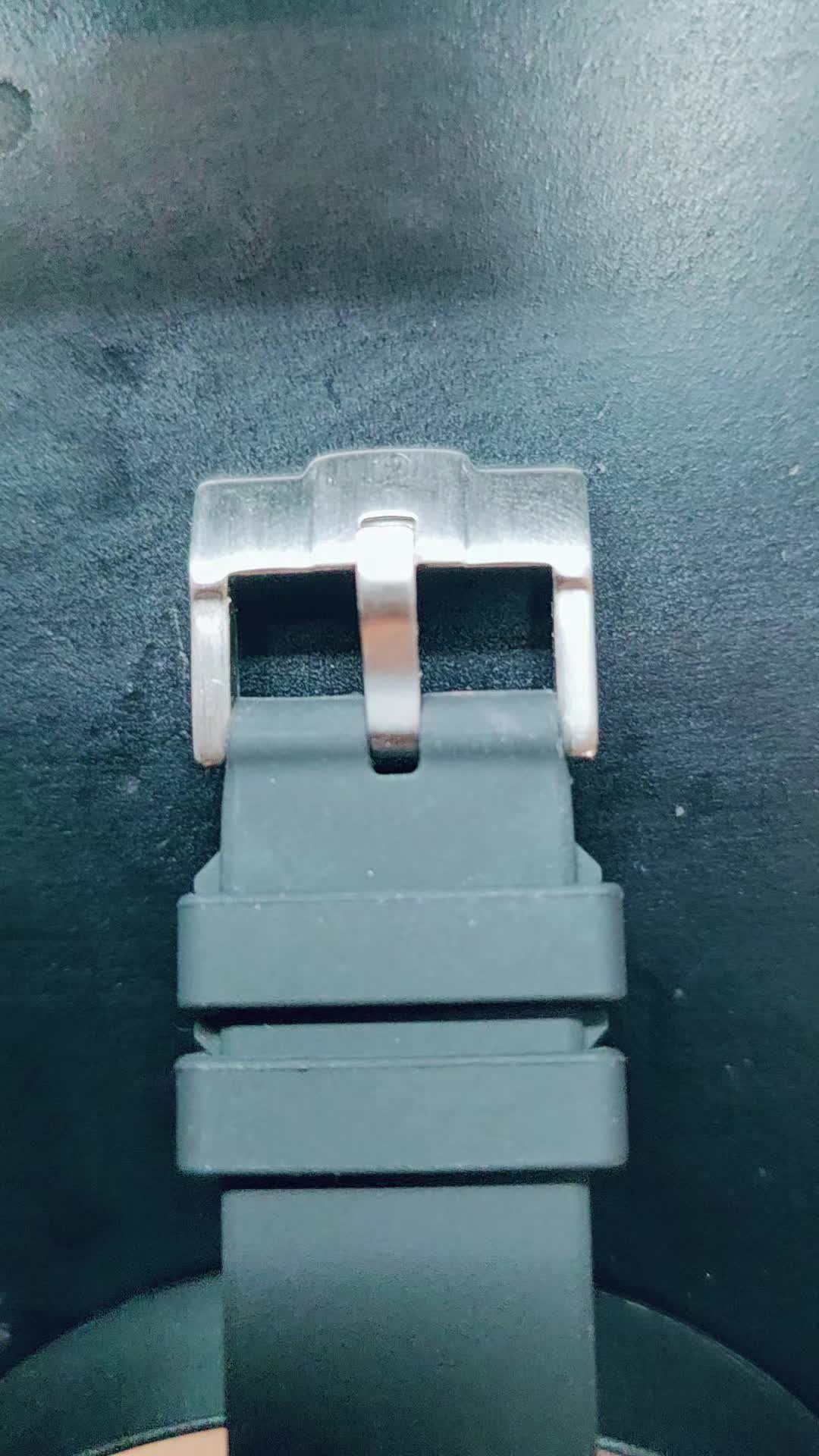 @A. Jon Watch (Adamjv)