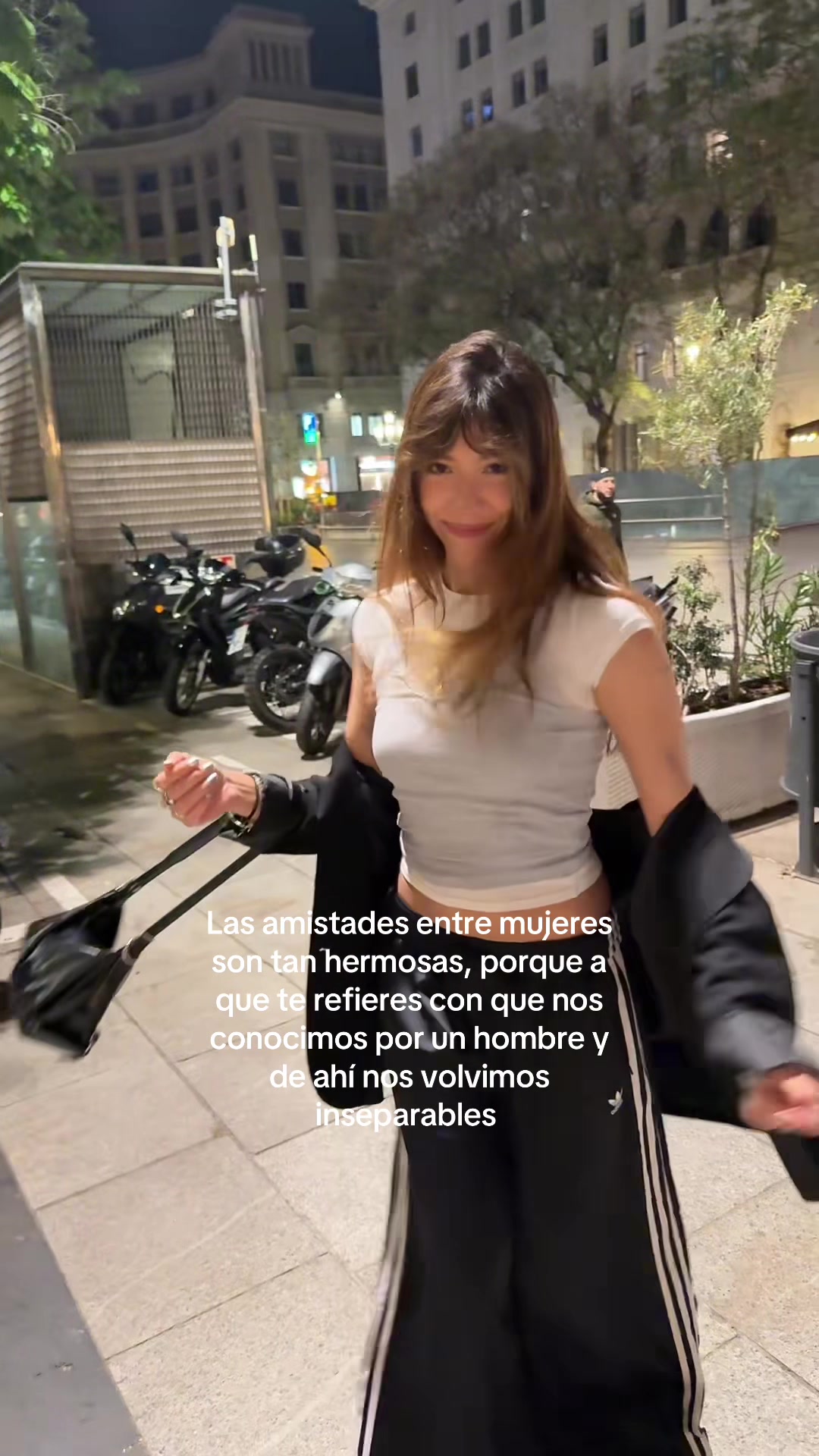 @Carolit99