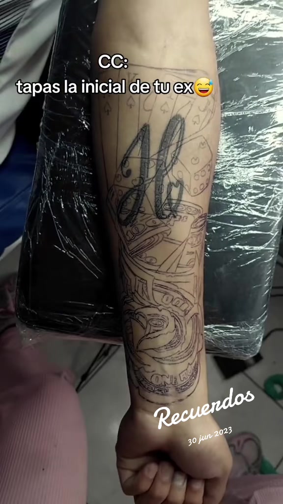 @hr tattoo