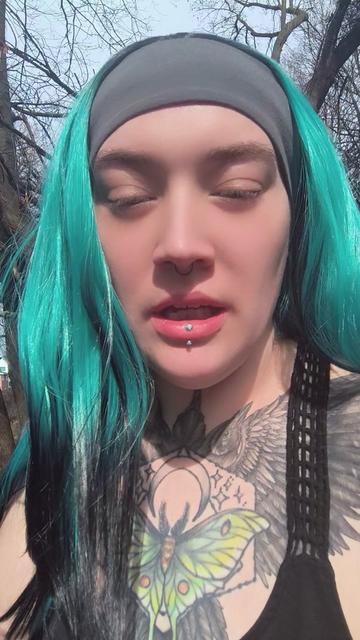 @💋🖤GothBimboBarbee🖤💋