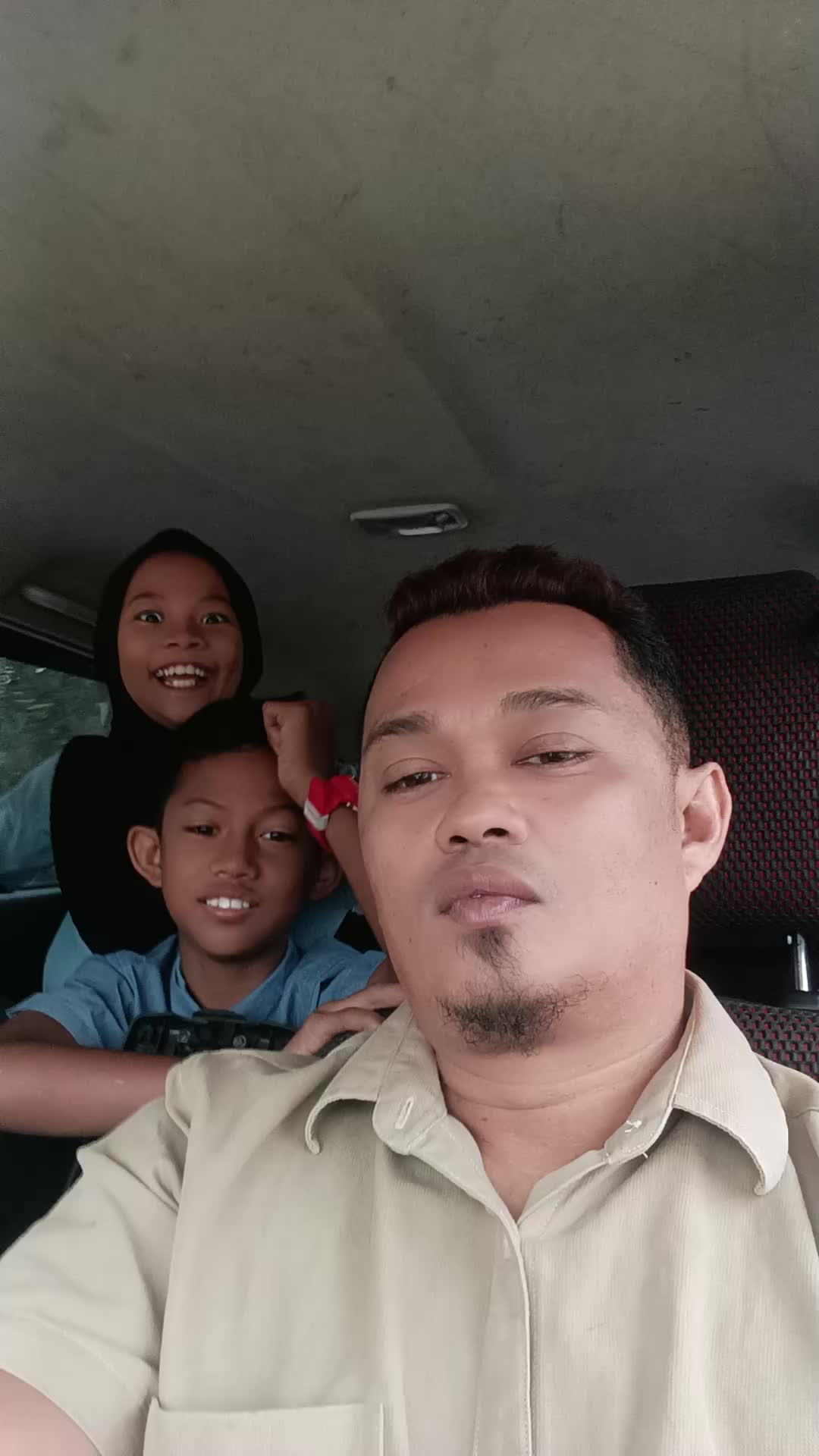 @AIMI SYAZWAN