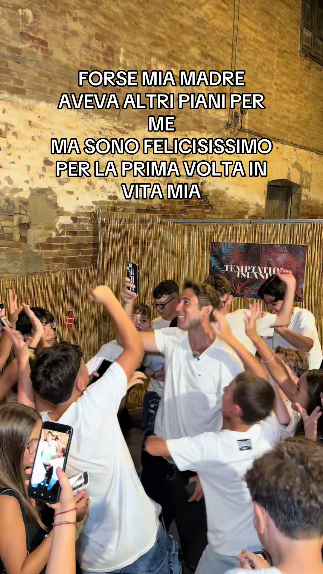 @Bettux