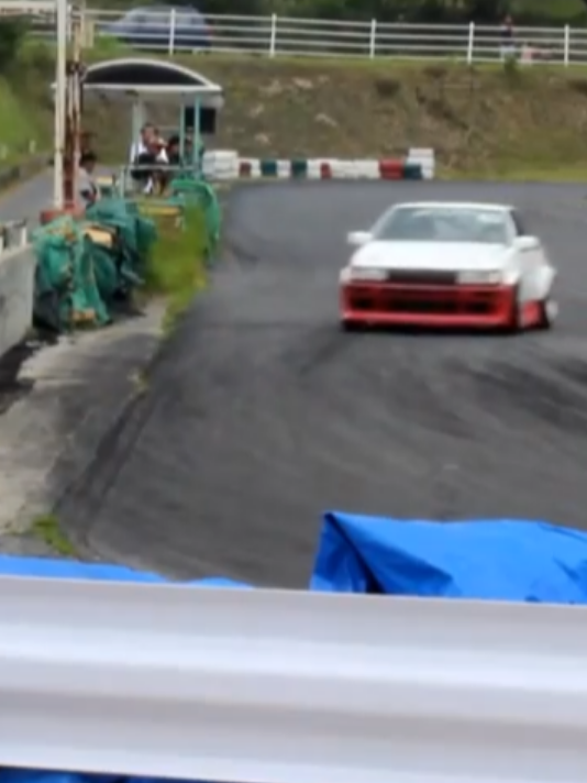 @リン