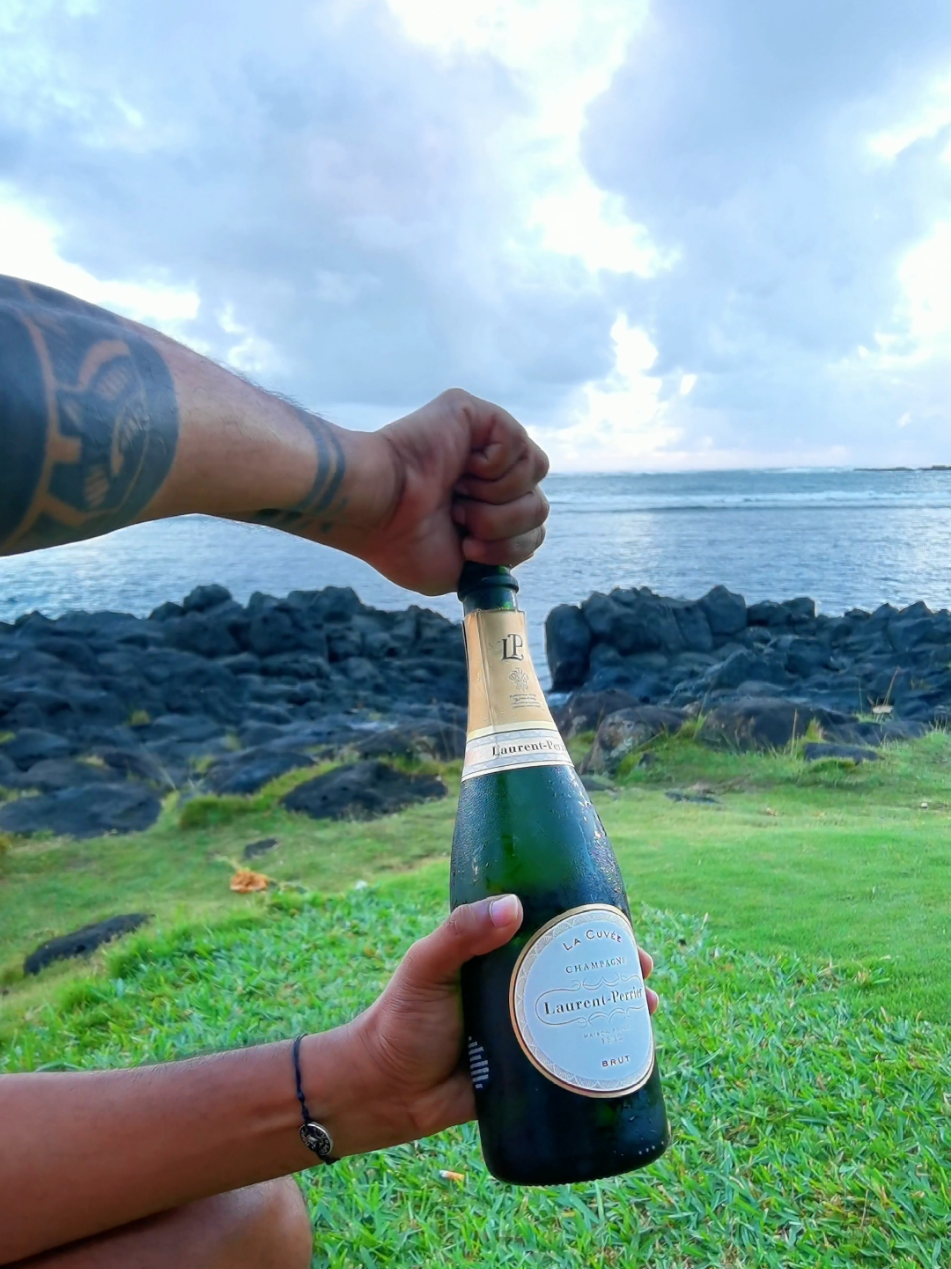 @Tipsy Islander 🥃