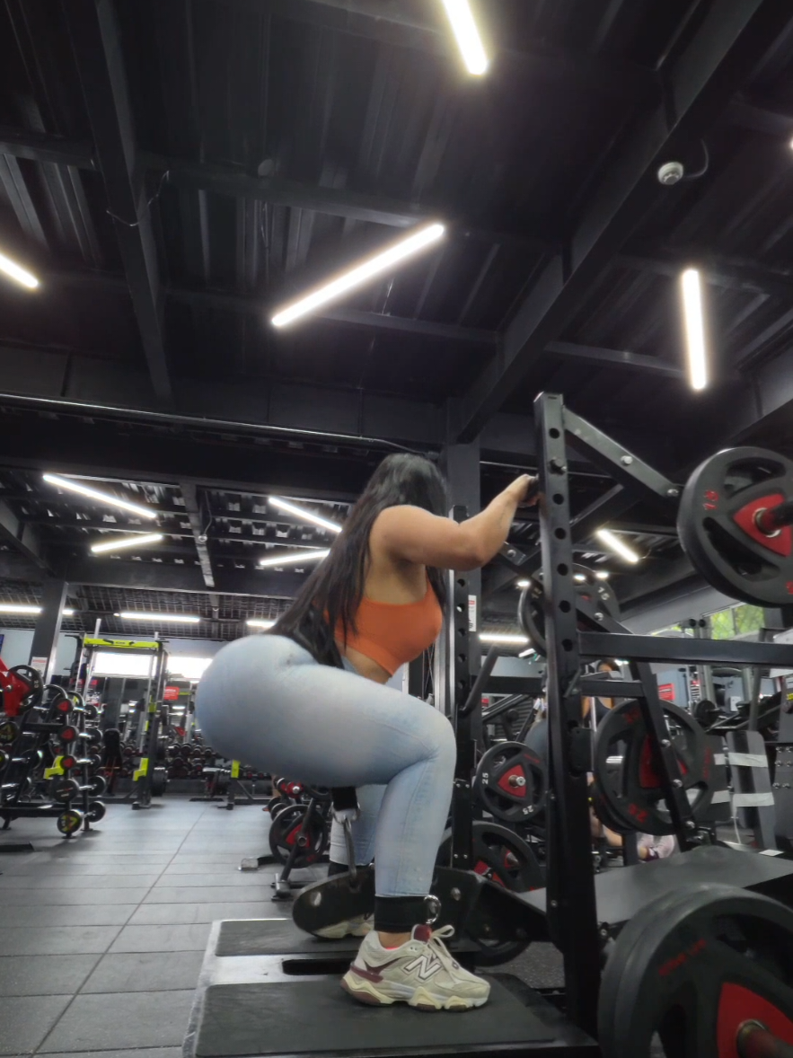 @nenitta25