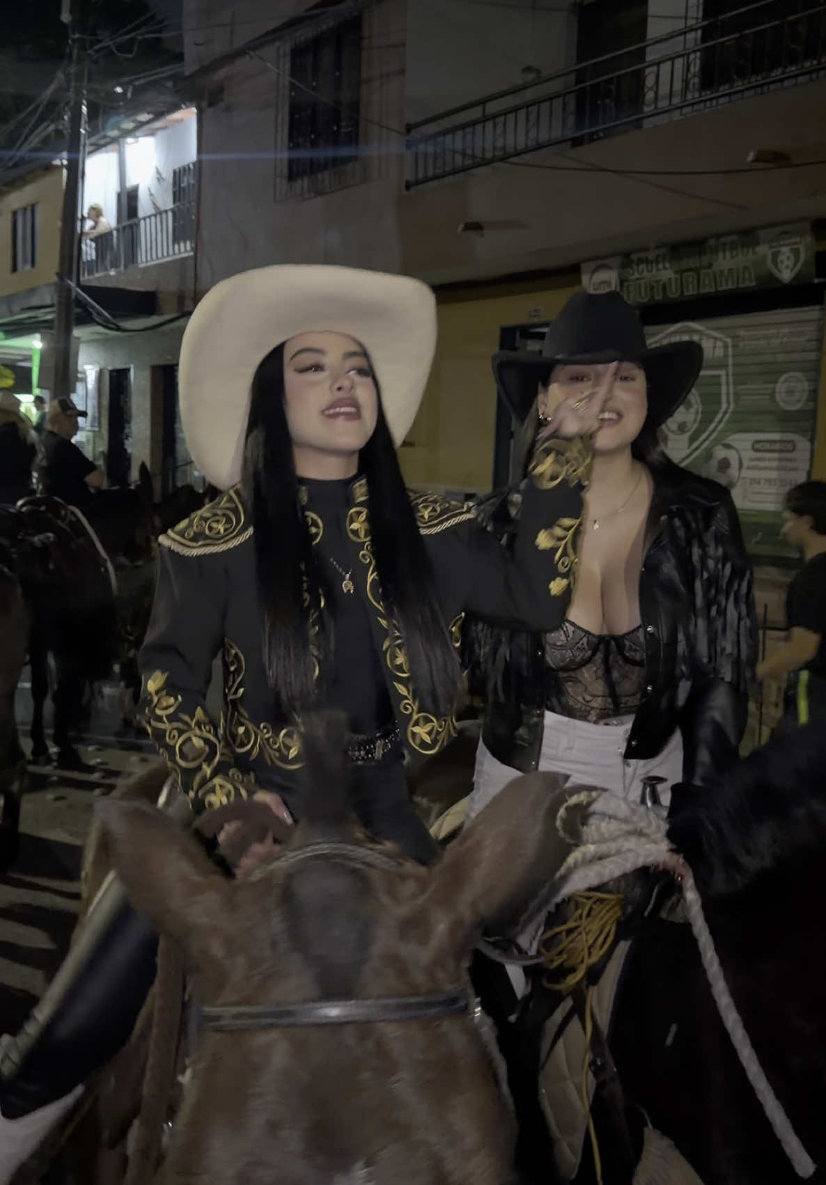 @Laura Sofía