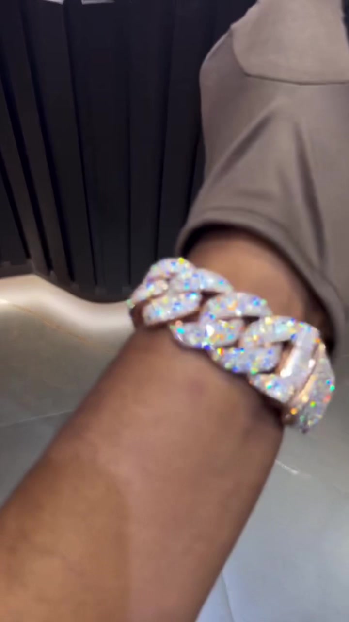 @DRZYSLUXE JEWELS