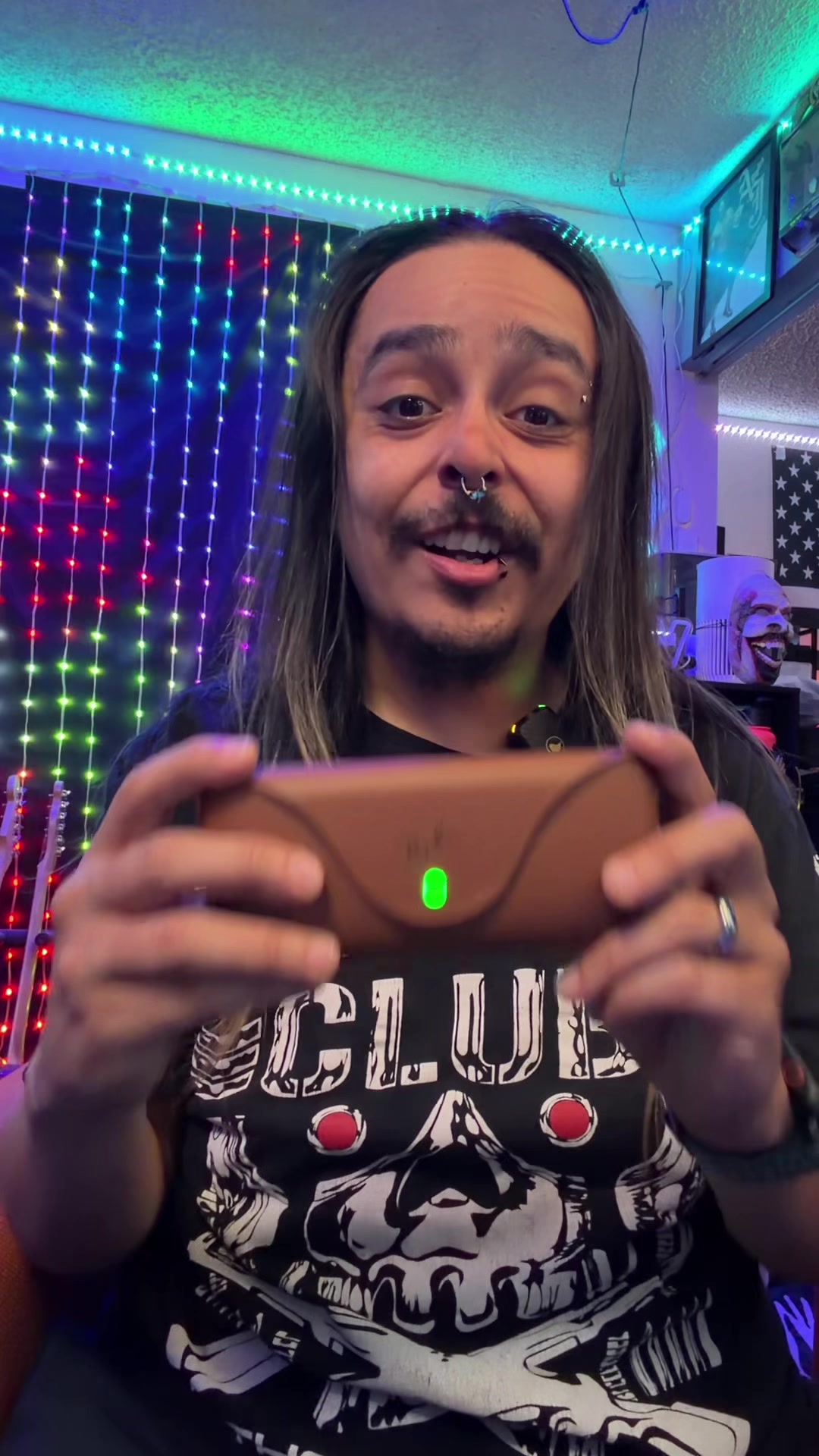 @JoshVibesUp