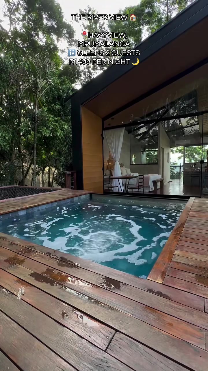 @Palm Travels & Co