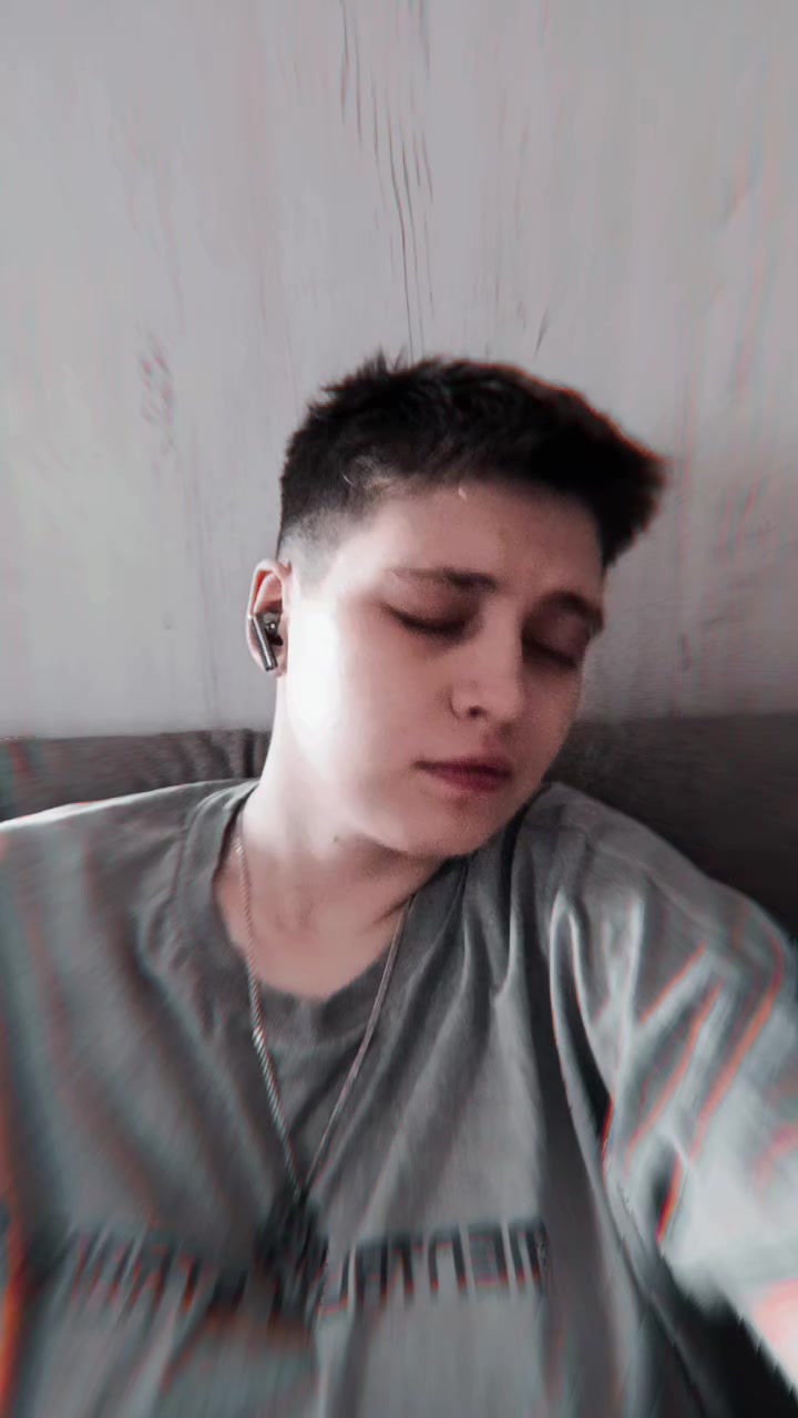 @🥀КИРЮША🥀