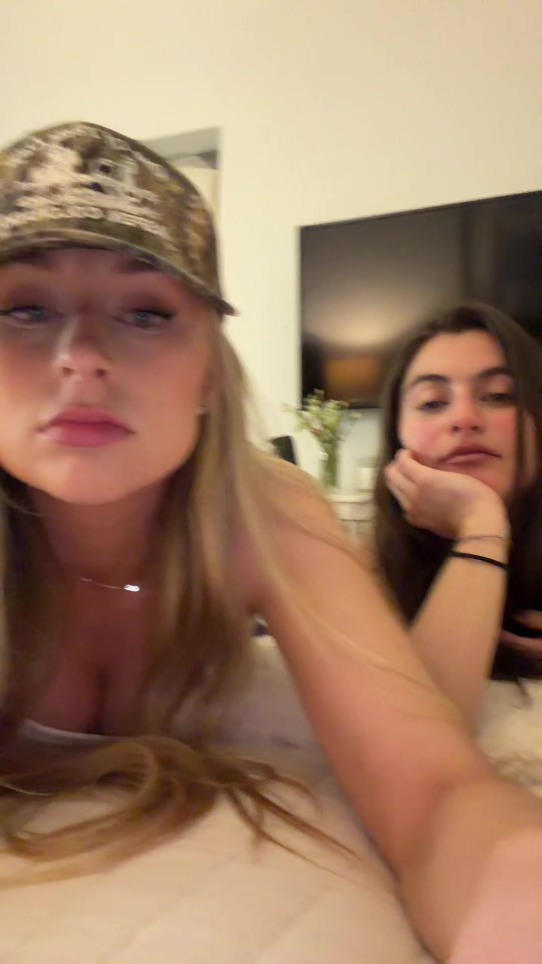 @Emma