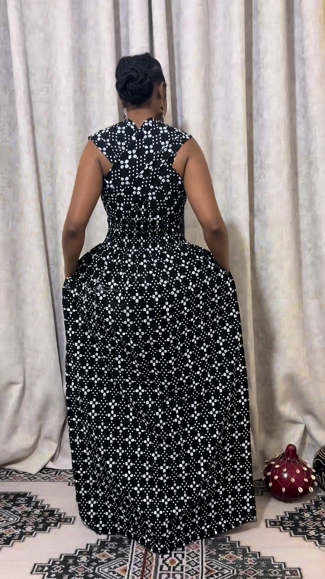 @njambifrika.outfit