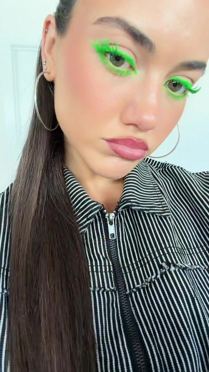 @evil_madeline