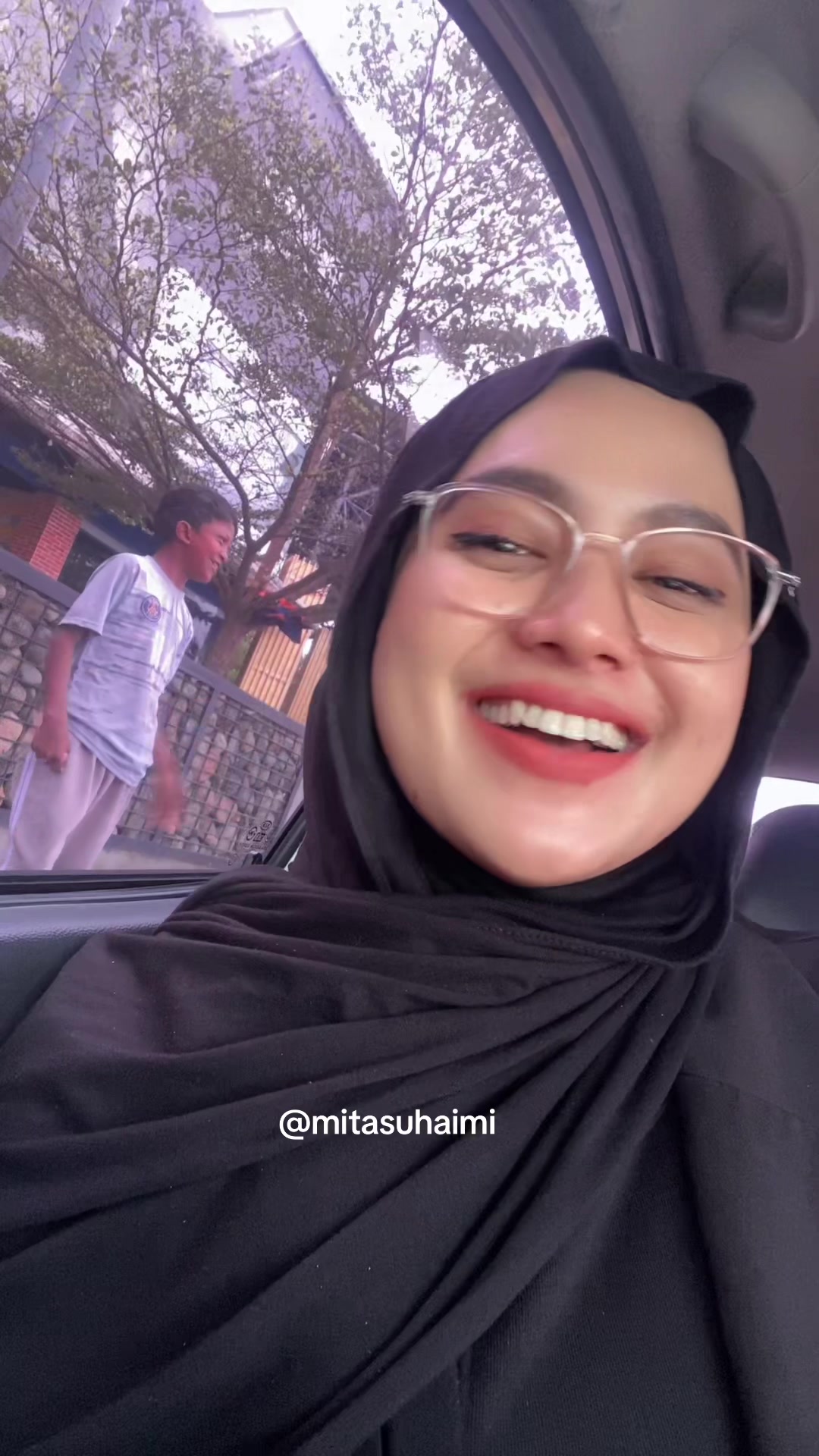 @menantunyapakfauzi