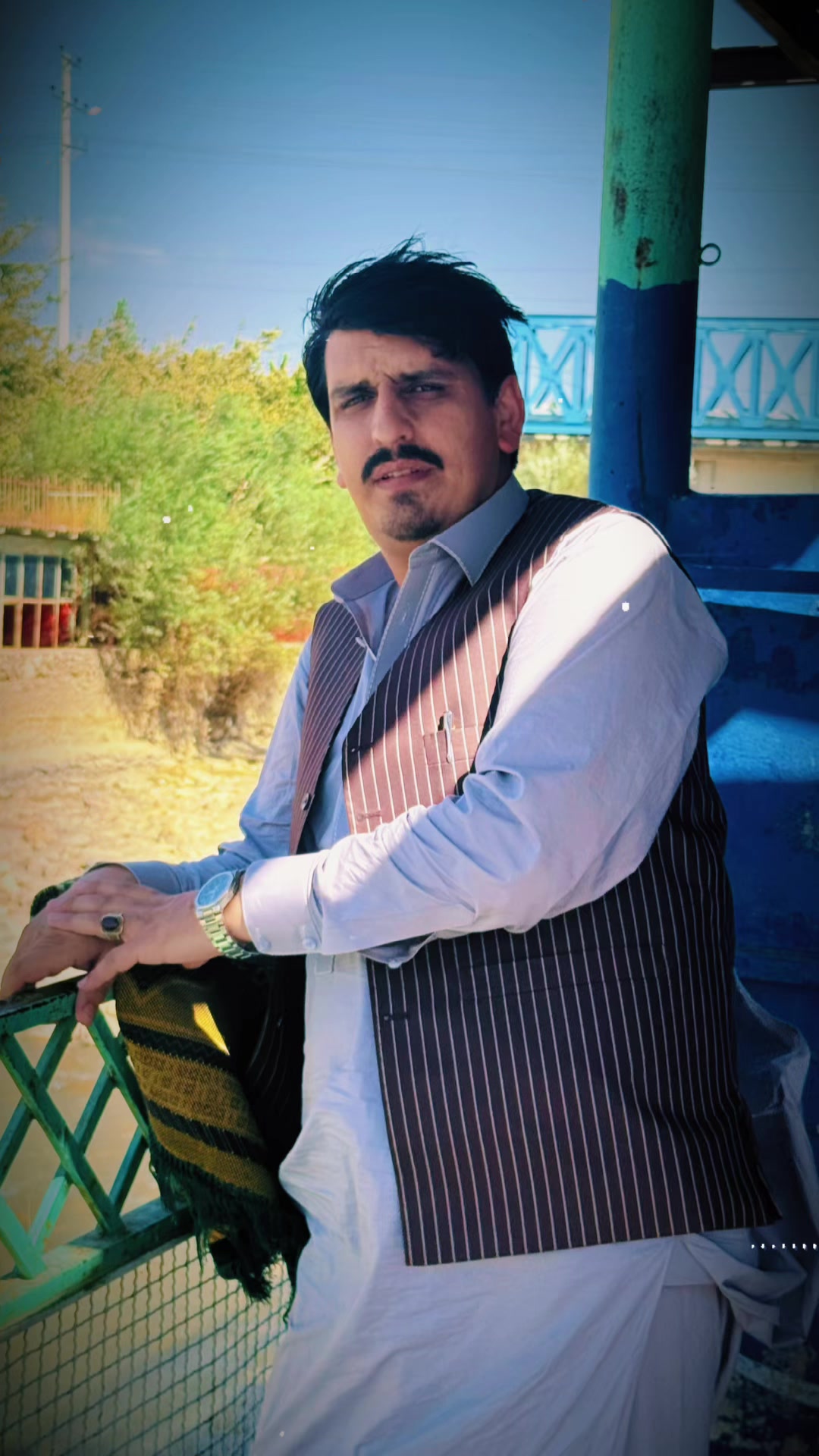 @Bahawodin Bahar