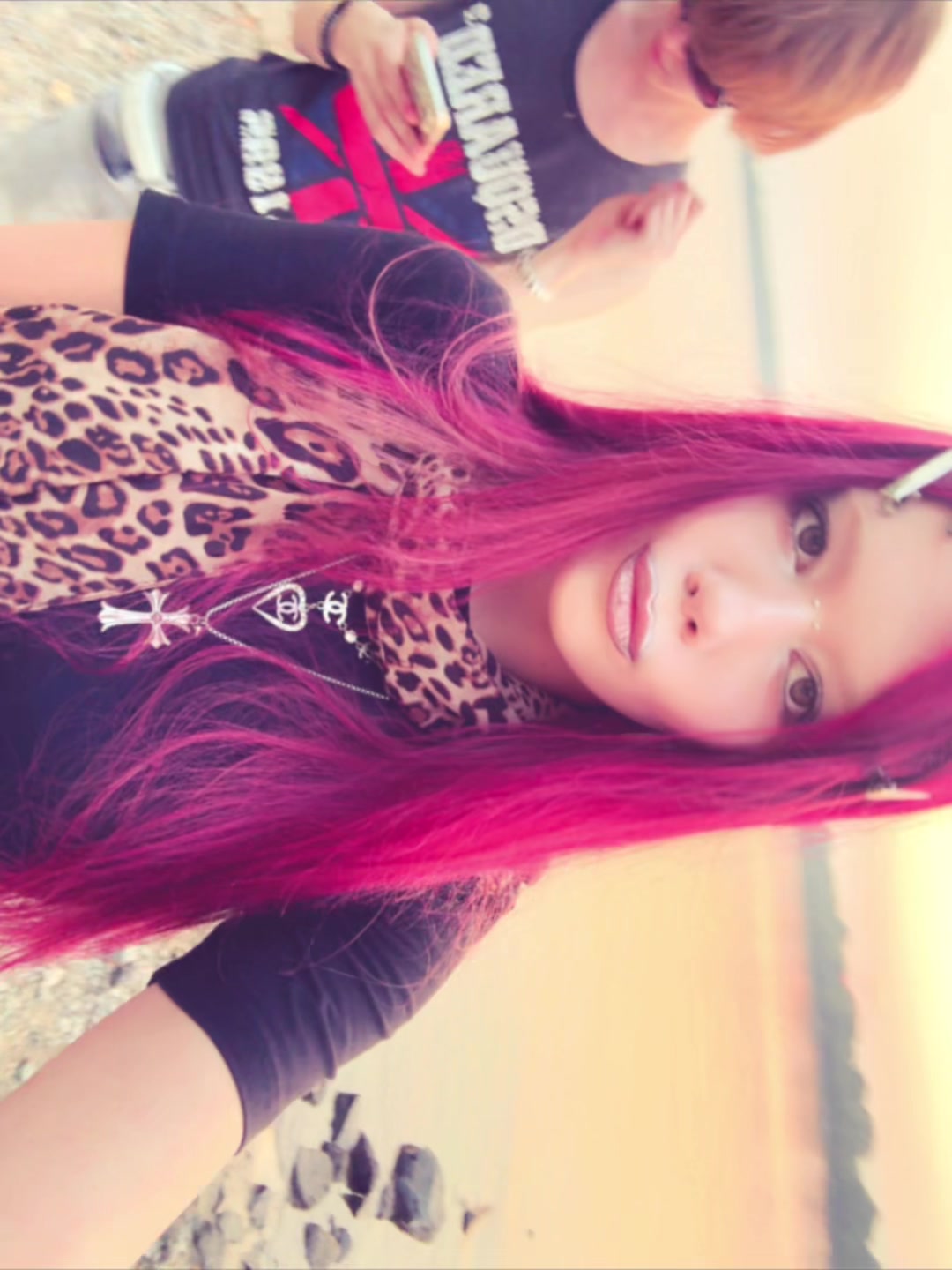 @why¿doesn’tthisbitchloveme<3