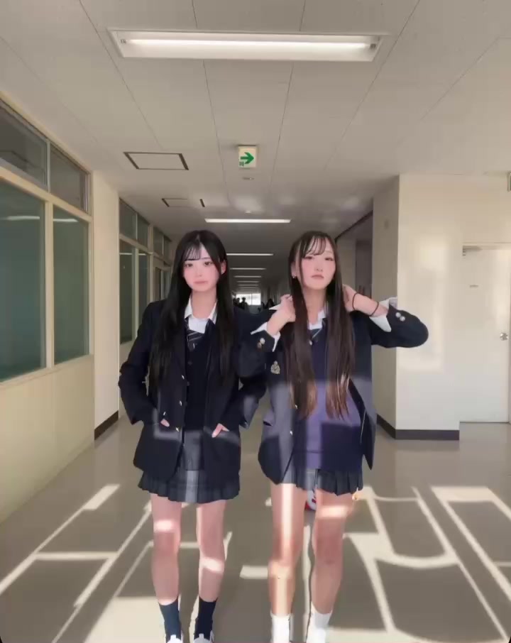 @あやは