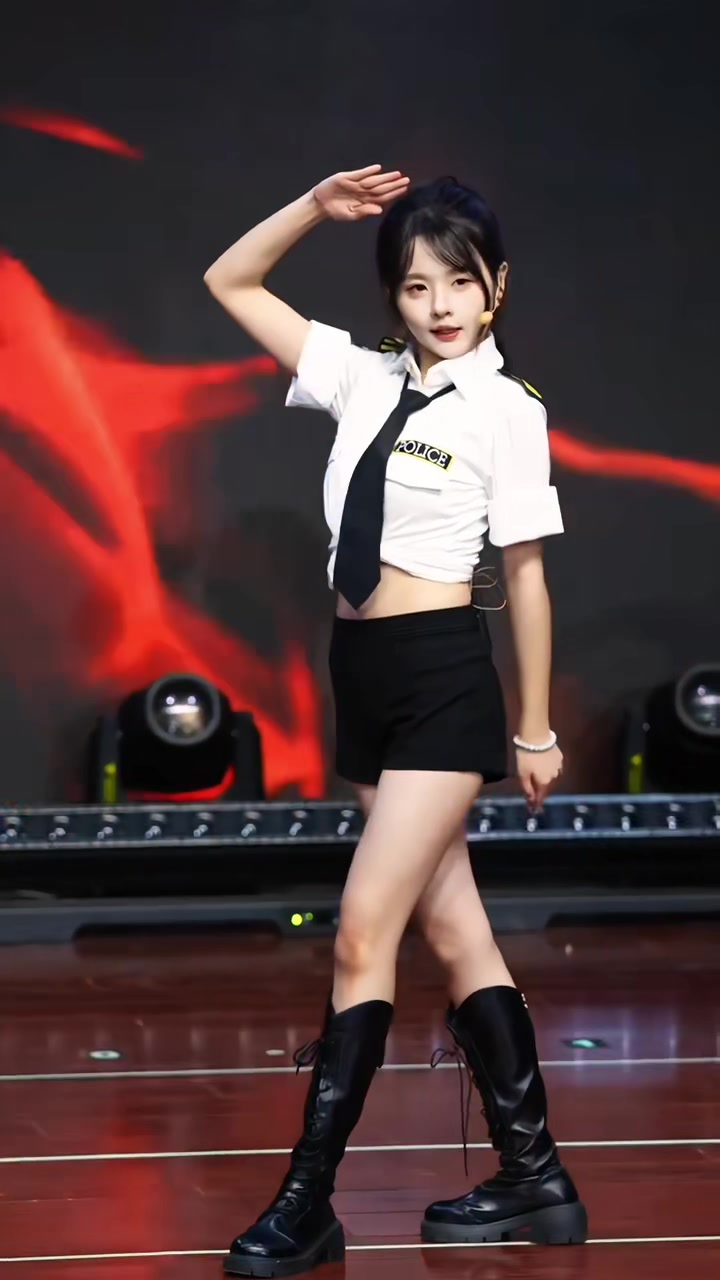 @Hoàng Tuyên Khởi