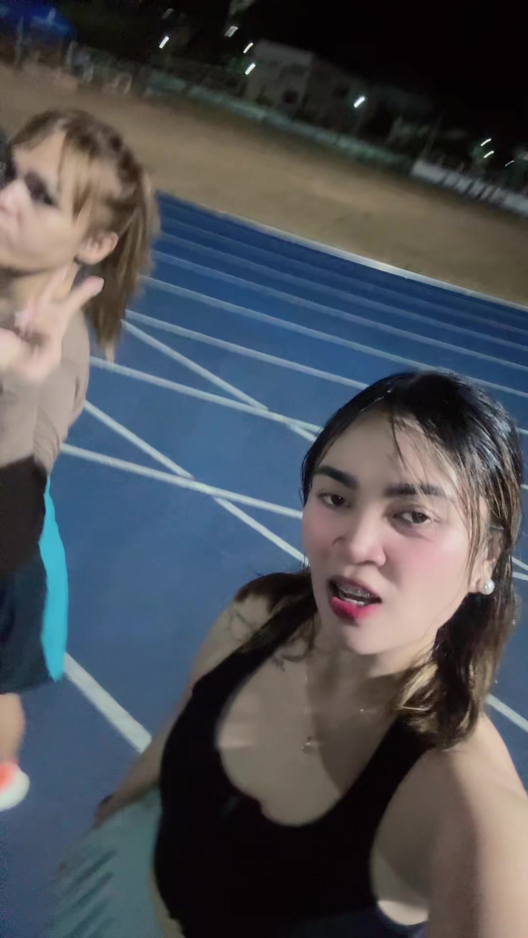 @zicaizoe