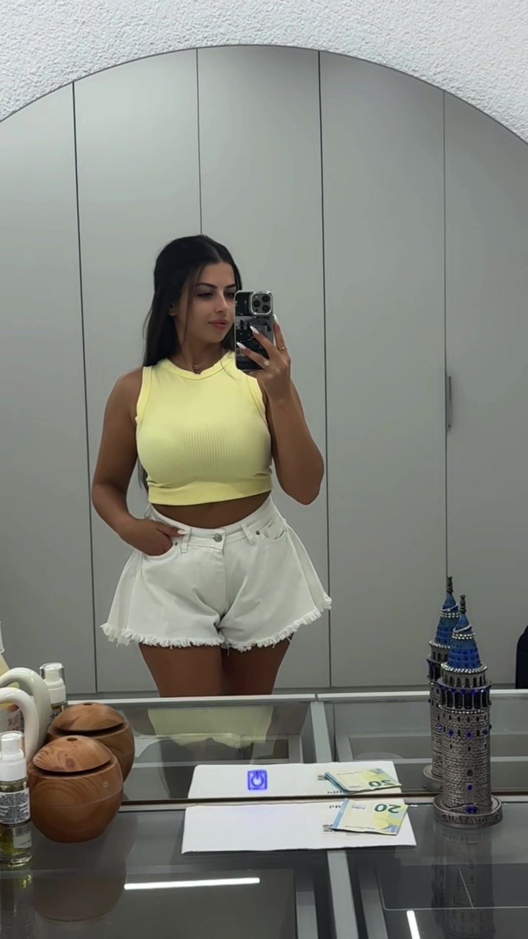 @eliona_sh