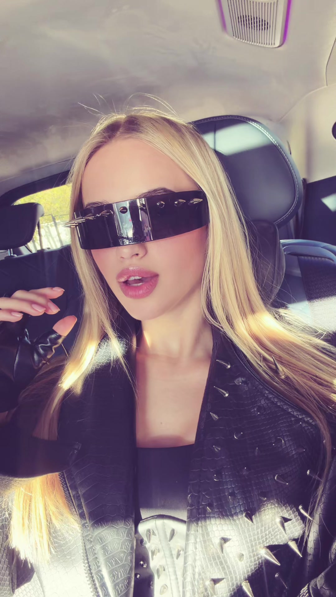 @тгк: Анечка🎀🖤
