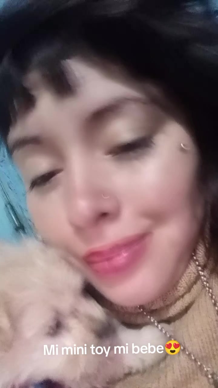 @Camiii🦋