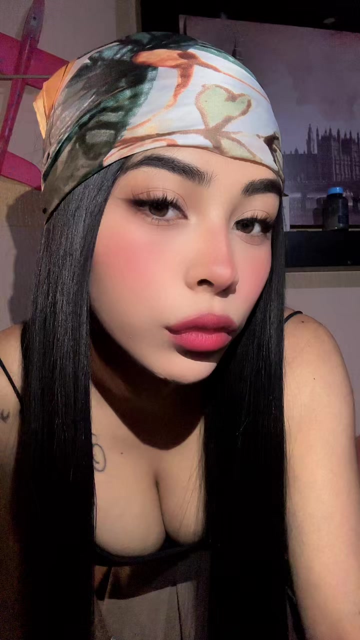 @llely Juárez