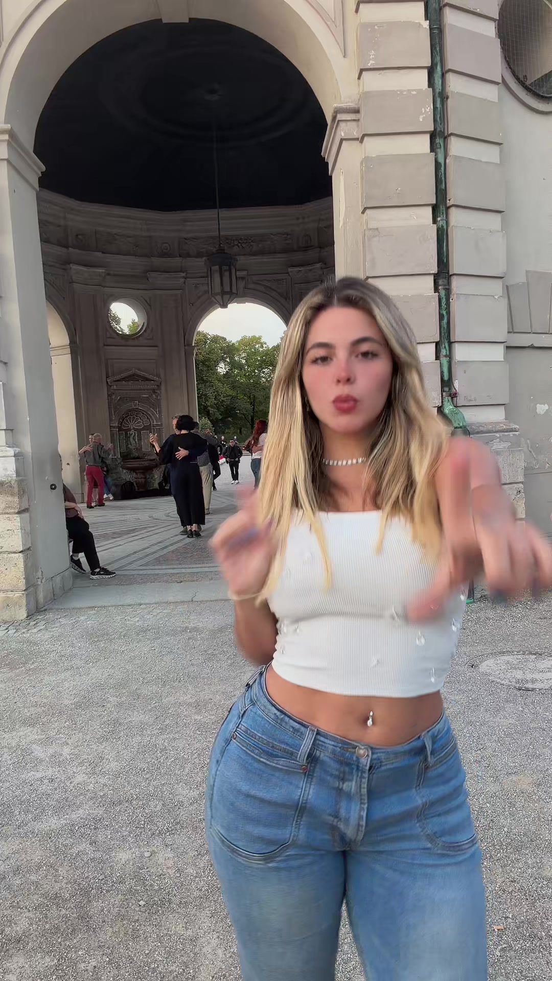@anasimg_