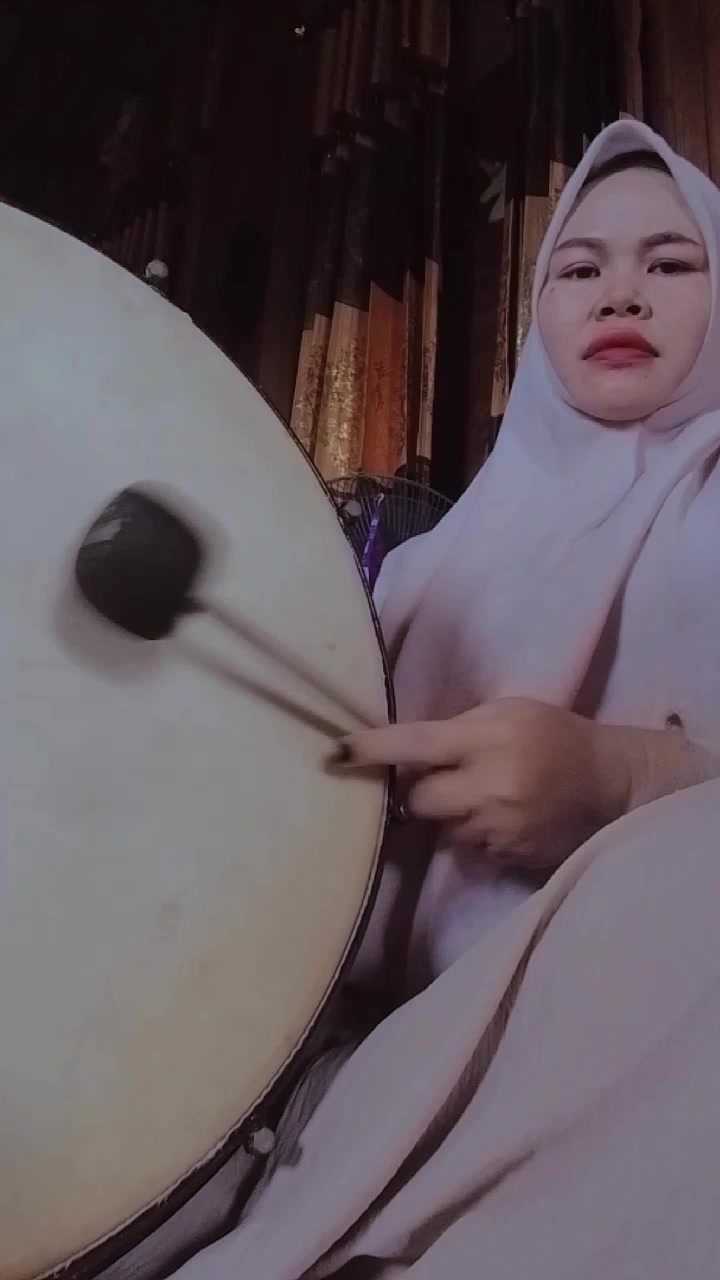 @hatni zha