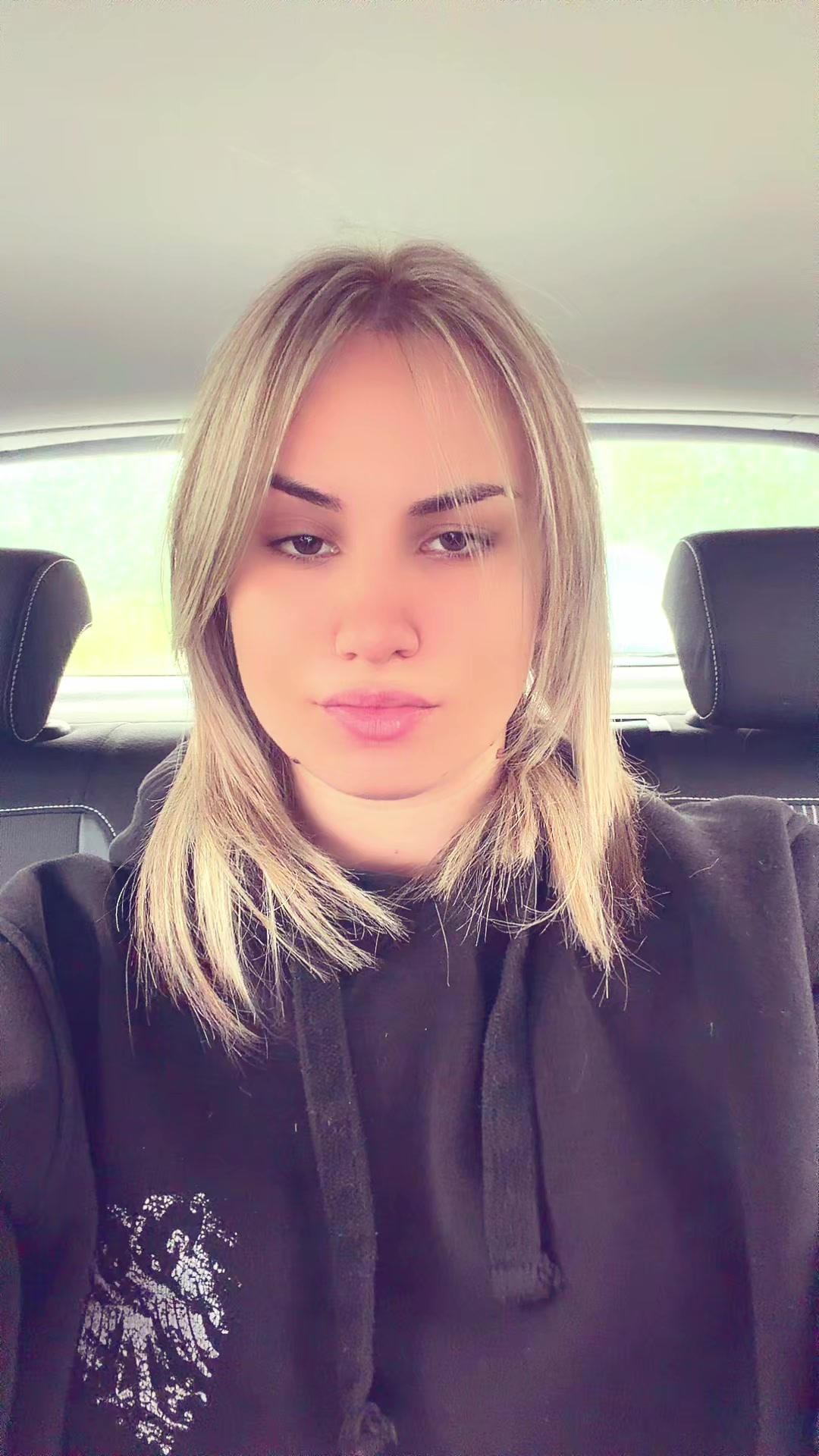 @Andjela👩🏼