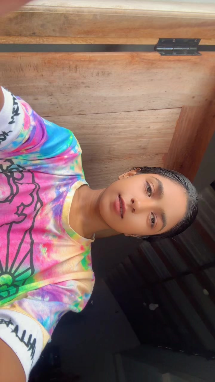 @ᥫᩣ K e S h I 🤍🧸