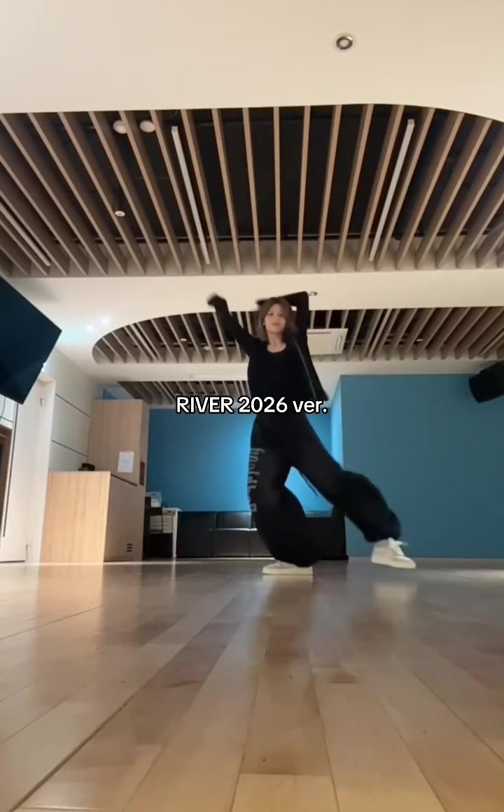 @yezy