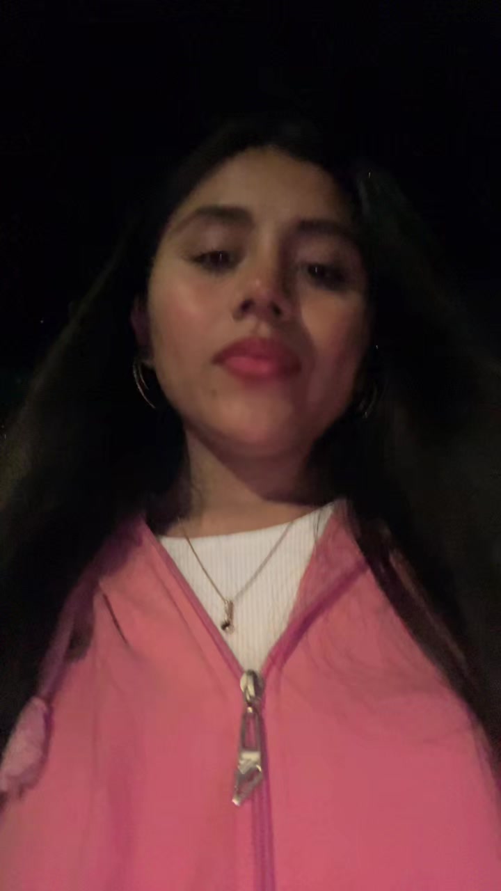 @Lul&uacute; 🦋