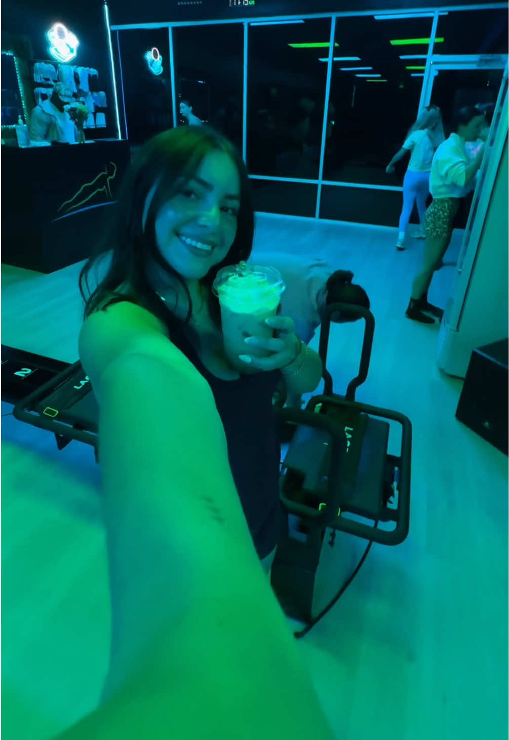 @janellyjayyy_