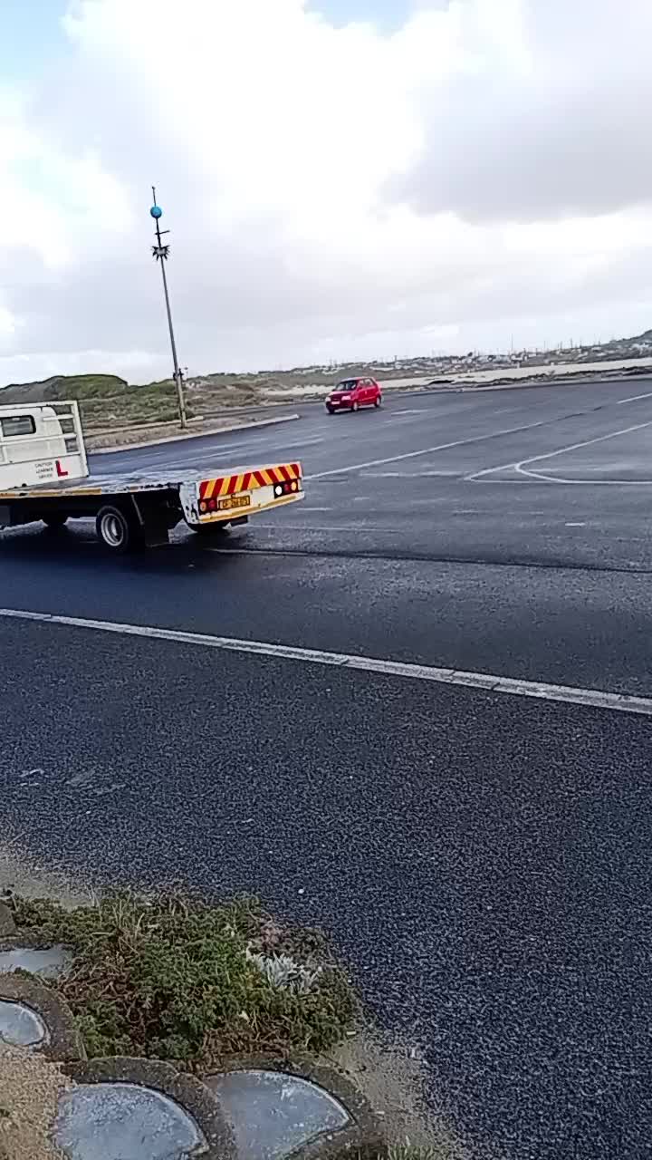 @Tenza driving school