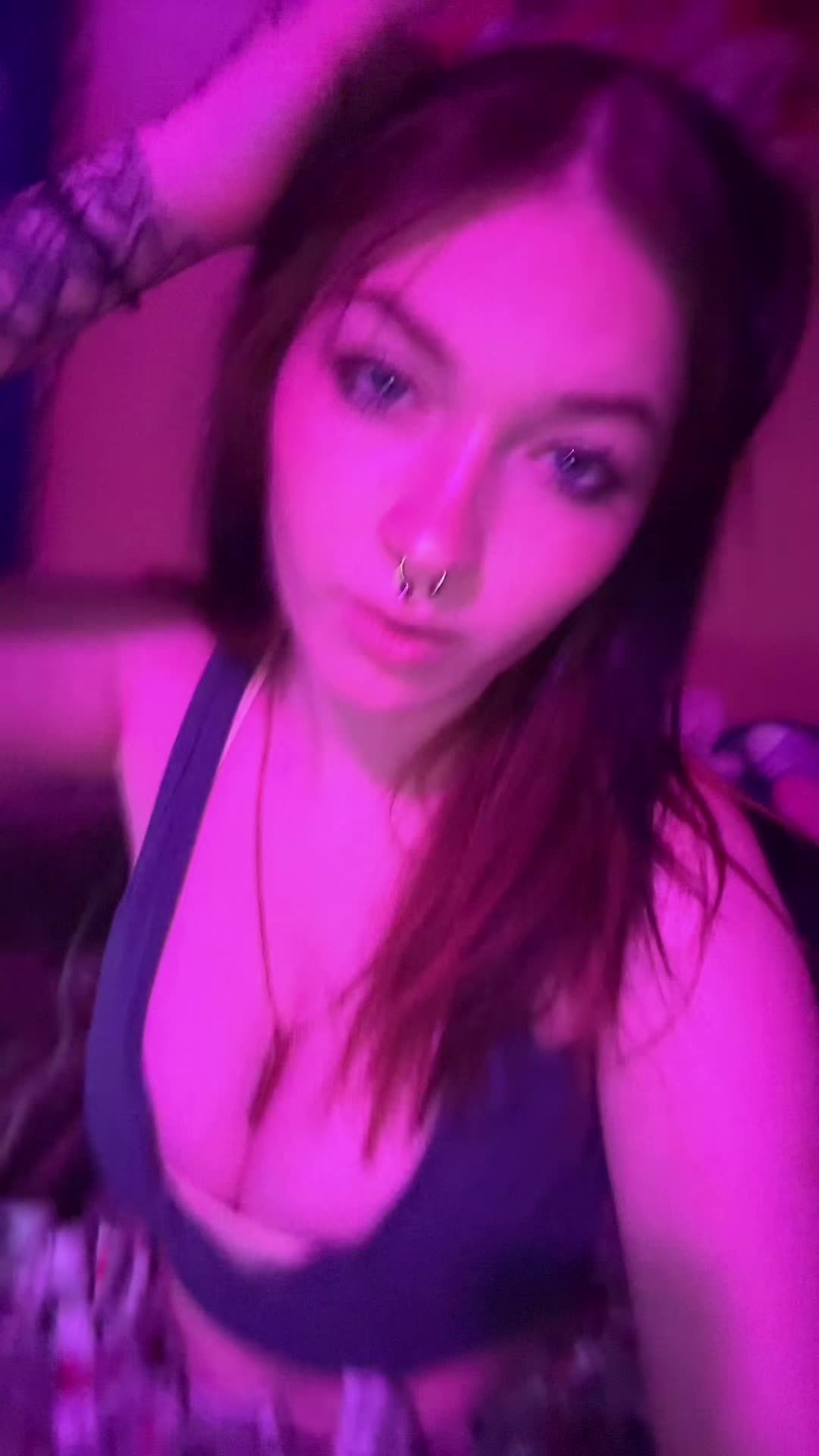 @Hailiejane