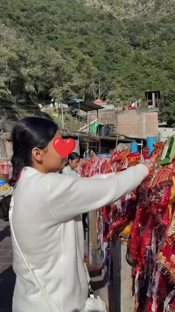 @_aartssssssss.mp4