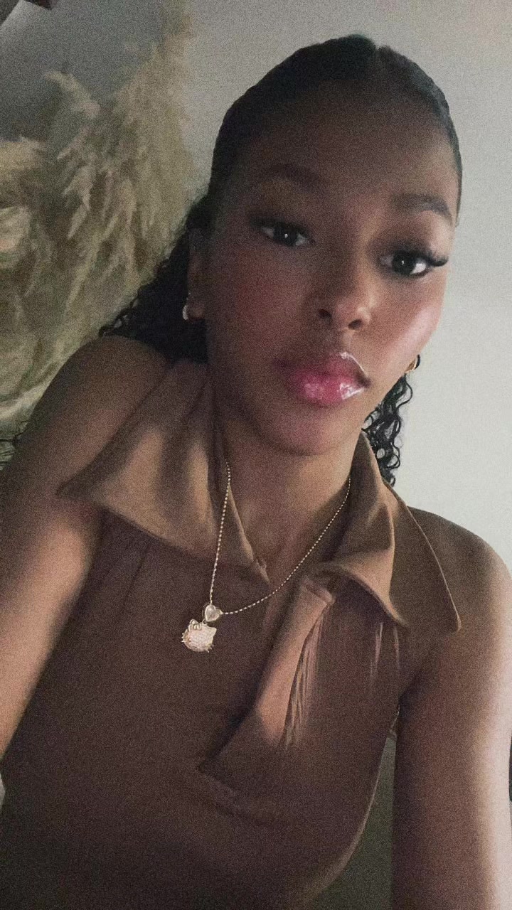 @𝓓𝓪𝓷𝓷𝓪🦋😍