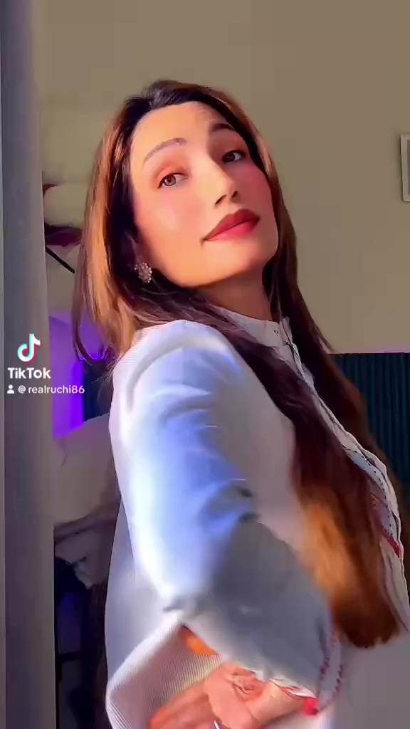 @Real_Ruchi🥰86