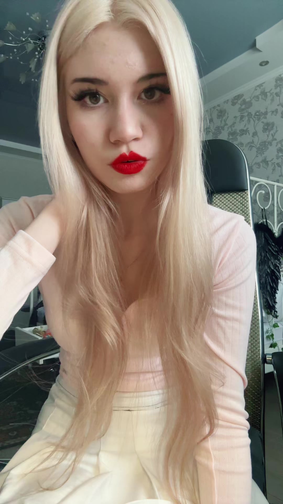 @Alina☁️✨