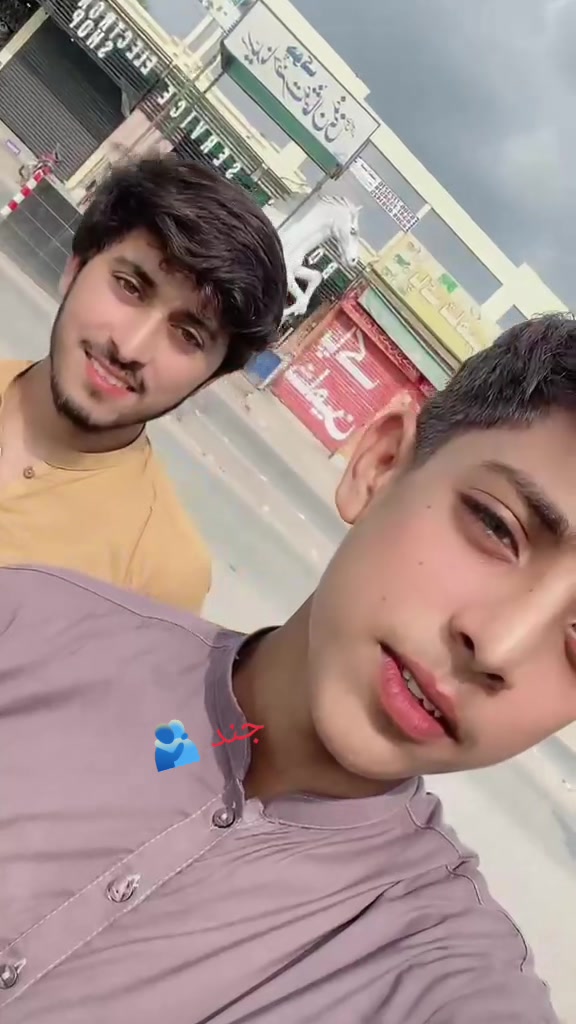 @juoan Ali 8013