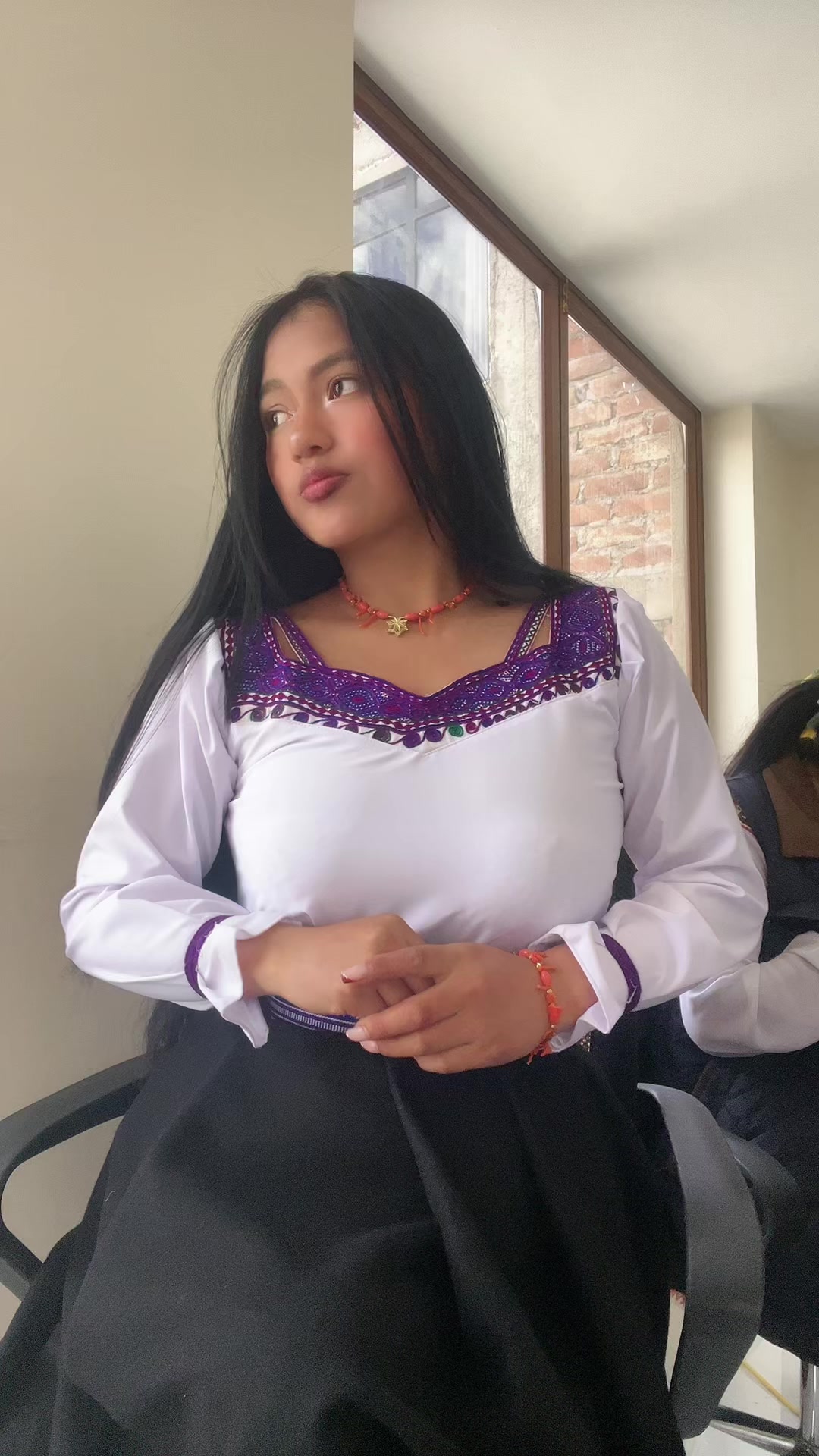 @Aurora👻