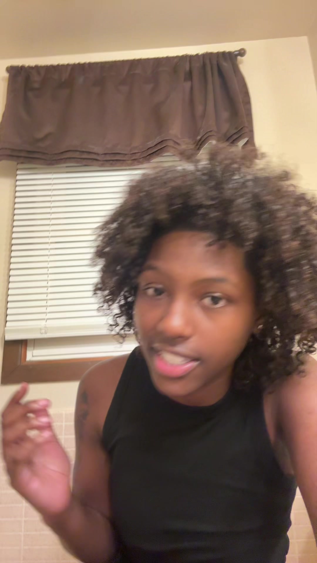 @itslildezzy