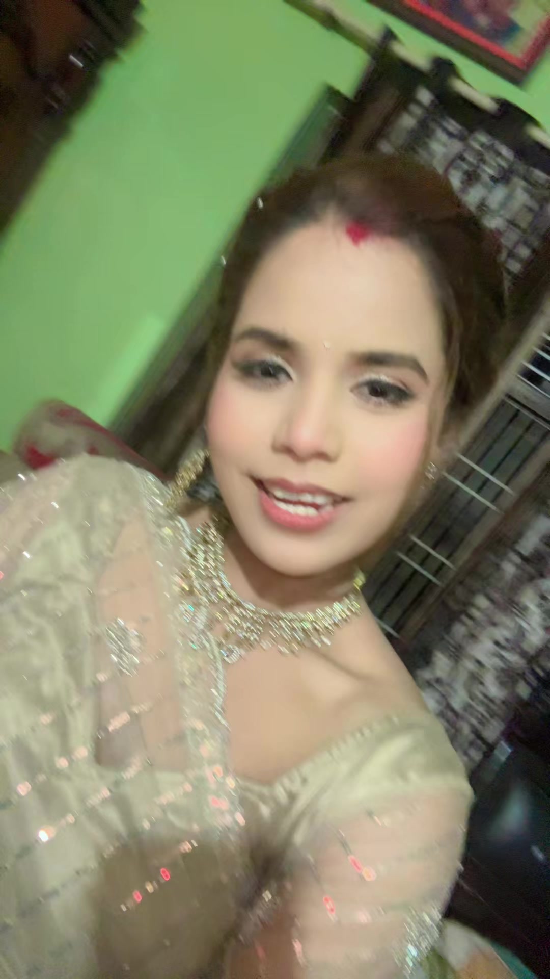 @Amrita Bhagat🇬🇧🇬🇧🇬🇧