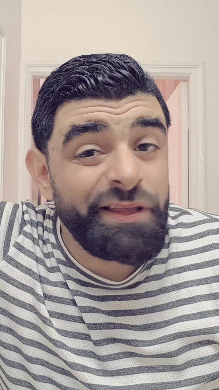 @أيمن بازيد