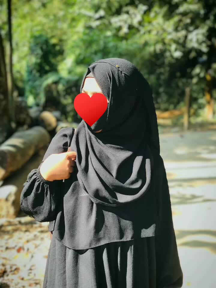 @BUSHRA_💫