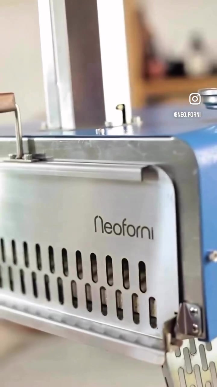 @Neoforni