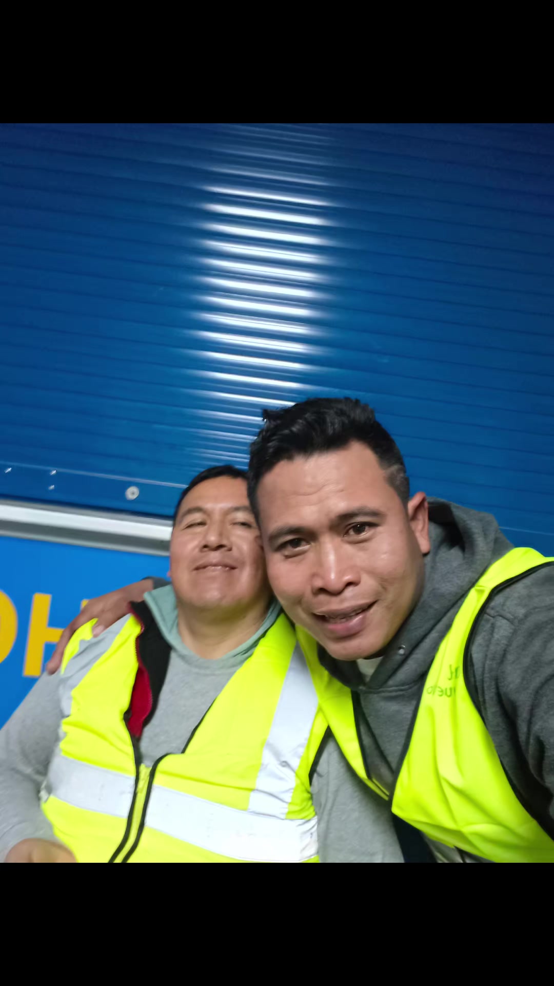 @Bujange Abah.€