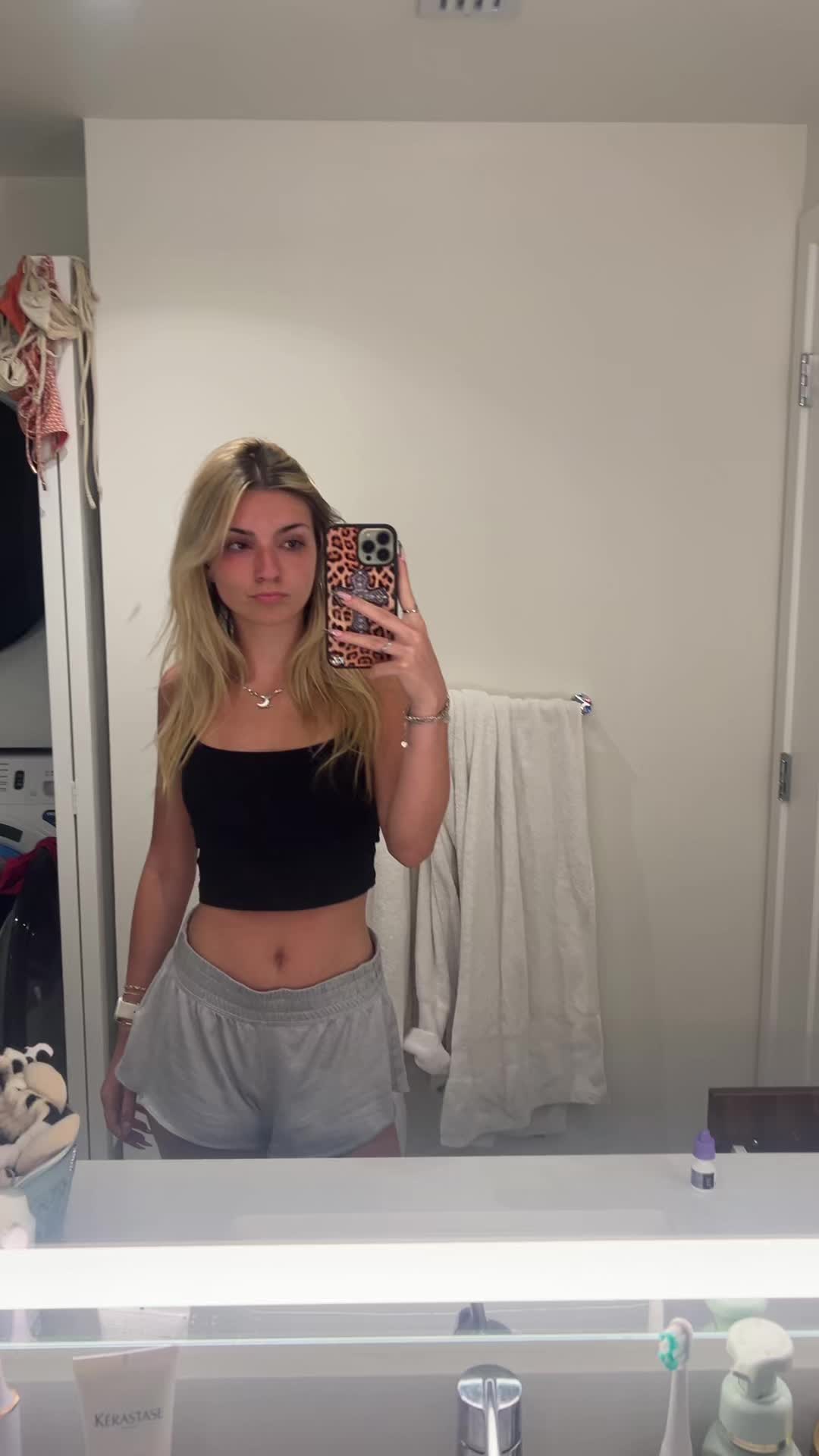 @izzuhbelluh ๐ค